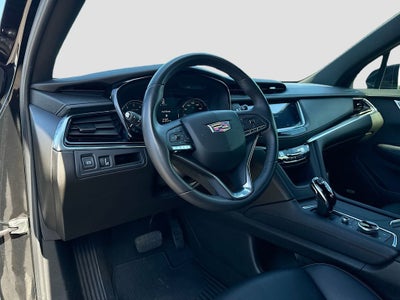 2023 Cadillac XT6 Luxury