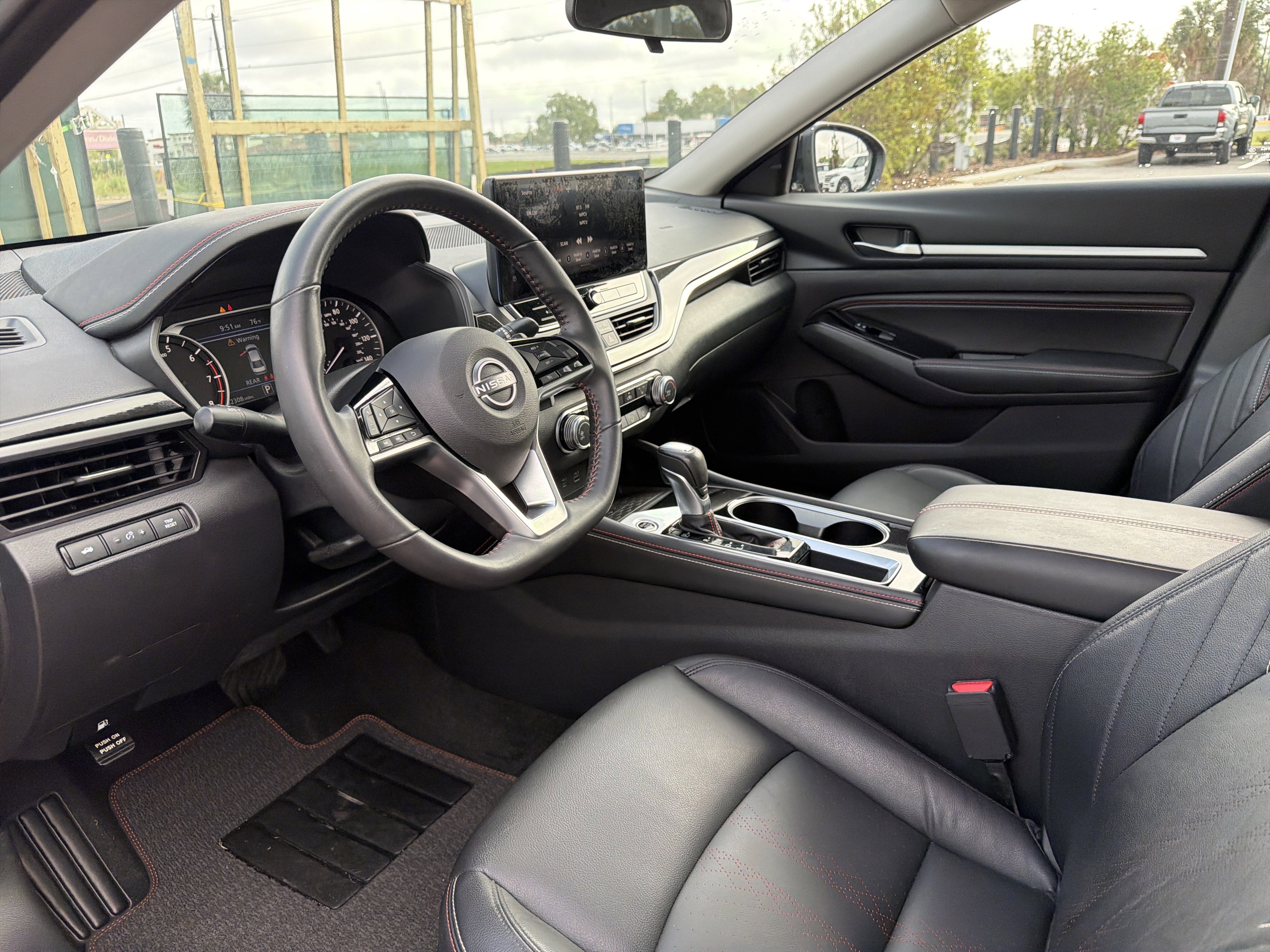 2023 Nissan Altima 2.5 SR