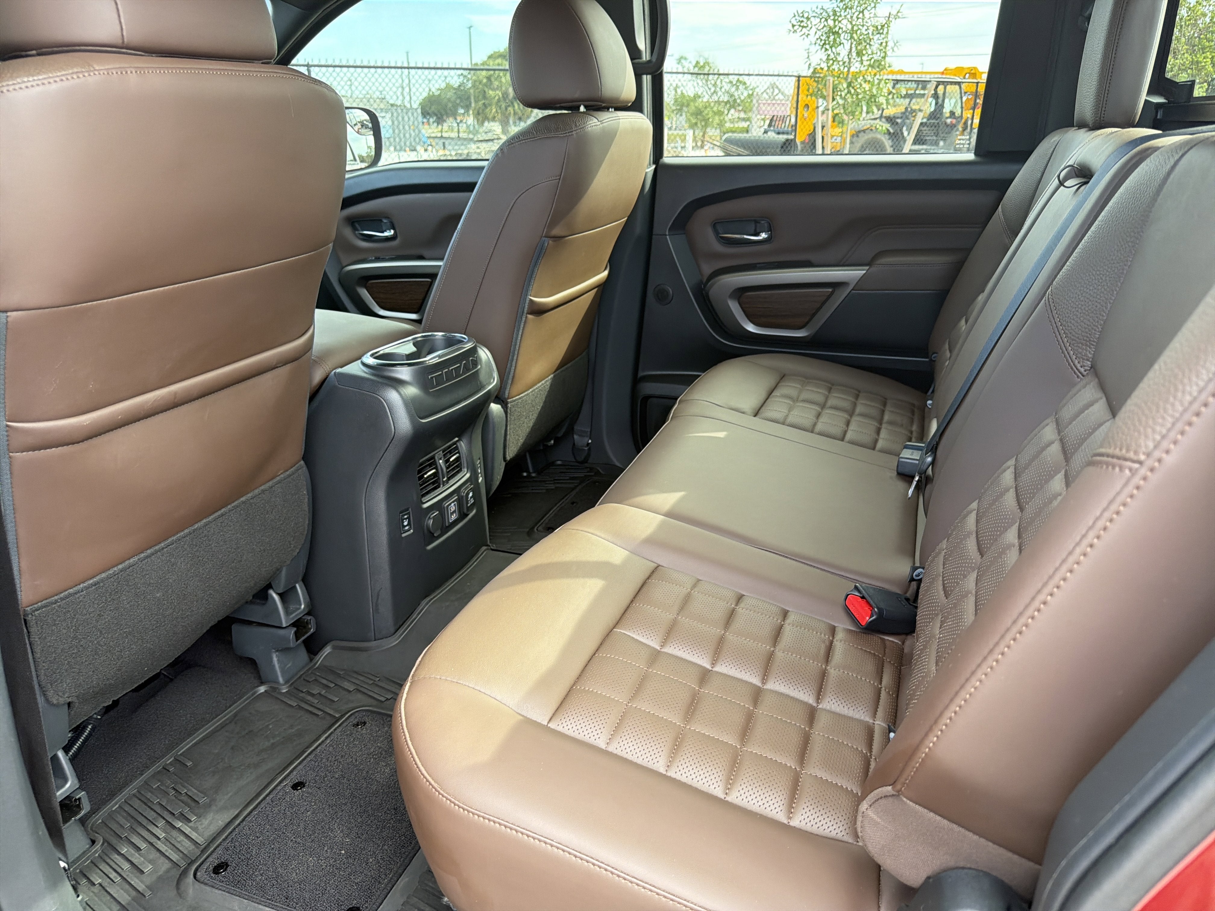 2024 Nissan Titan Platinum Reserve