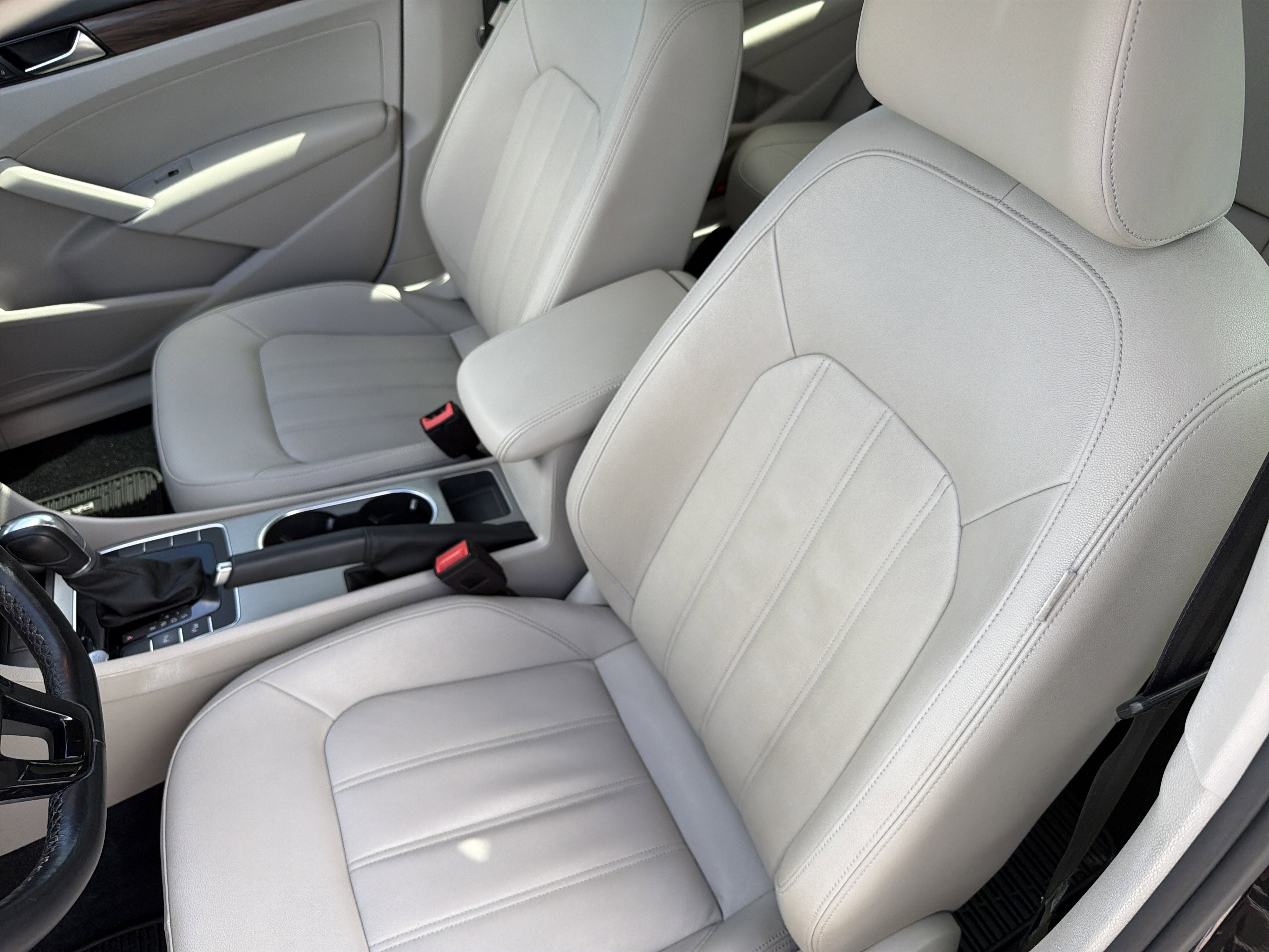 2020 Volkswagen Passat 2.0T SEL