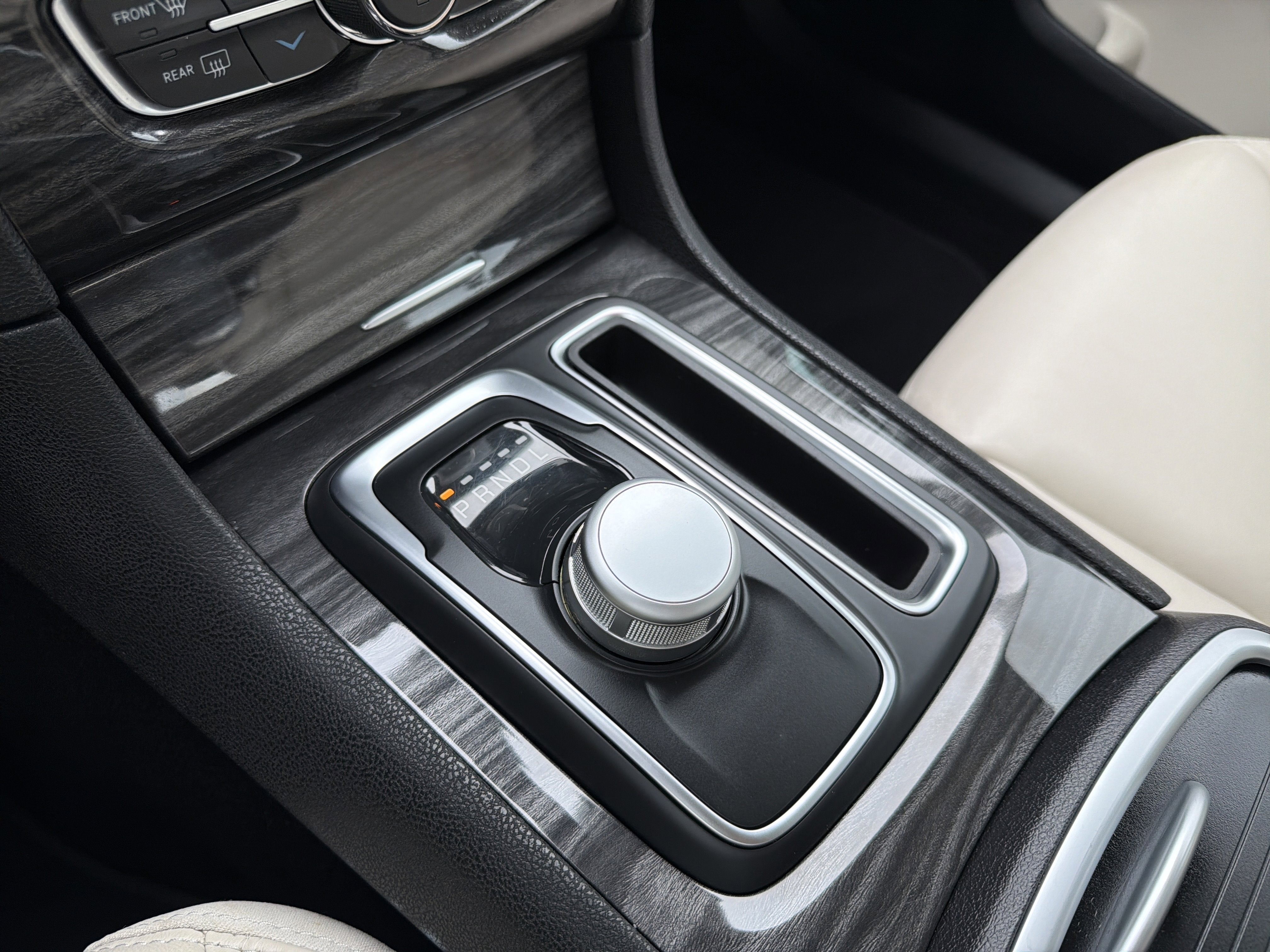 2021 Chrysler 300 Touring