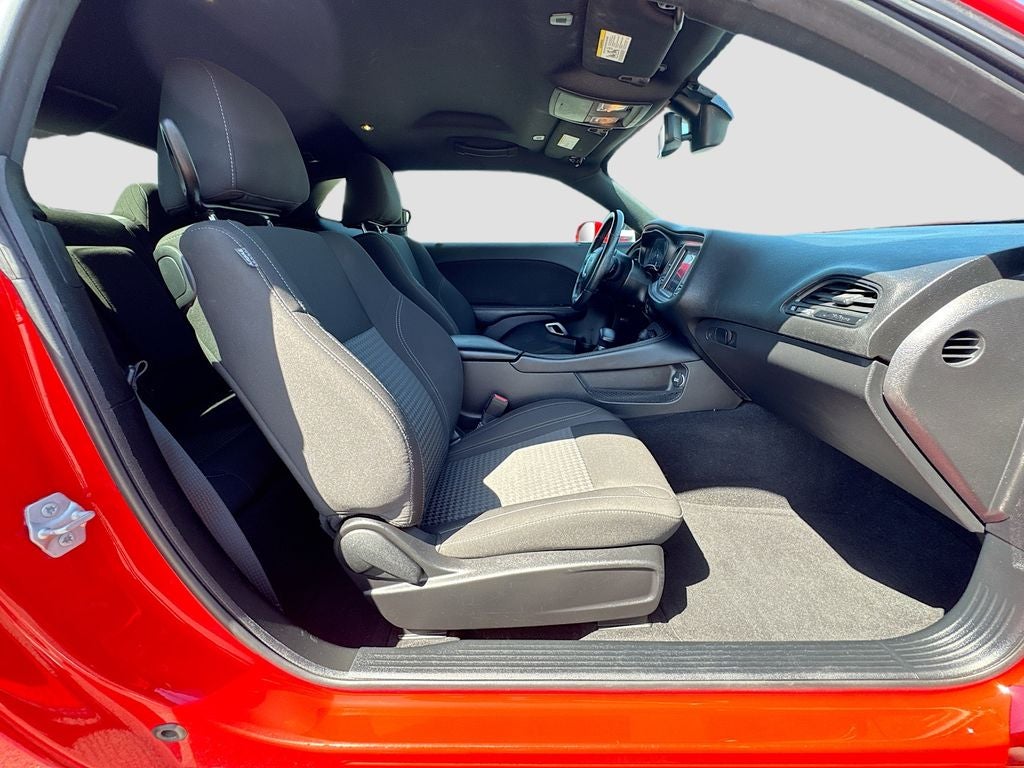 2023 Dodge Challenger SXT