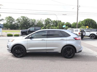 2023 Ford Edge SE