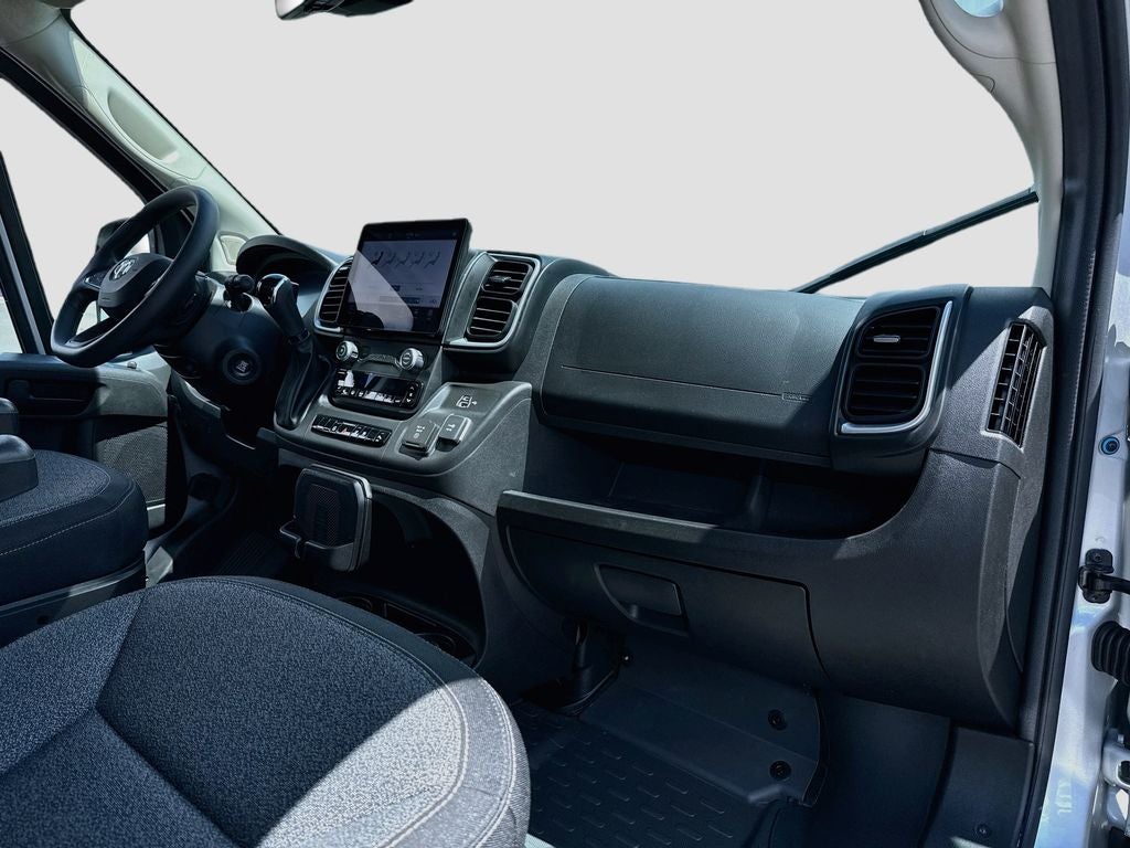2025 RAM ProMaster 1500 Base