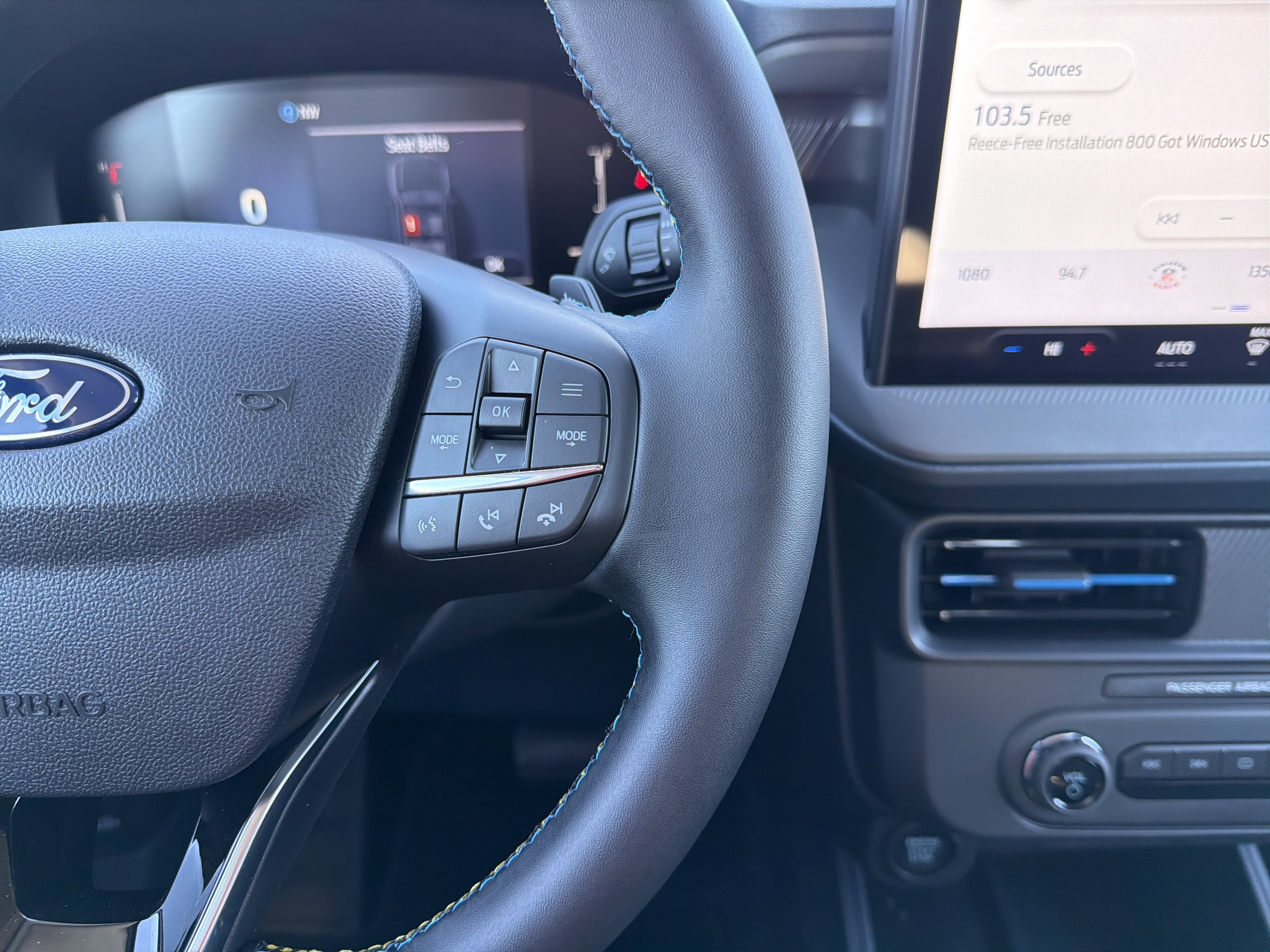 2026 Ford Maverick Lobo Standard