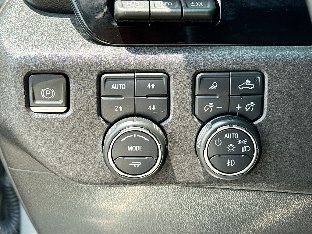 2024 Chevrolet Silverado 1500 ZR2