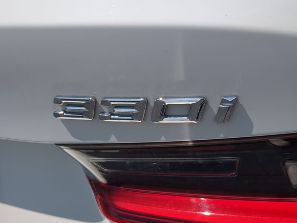 2022 BMW 3 Series 330i