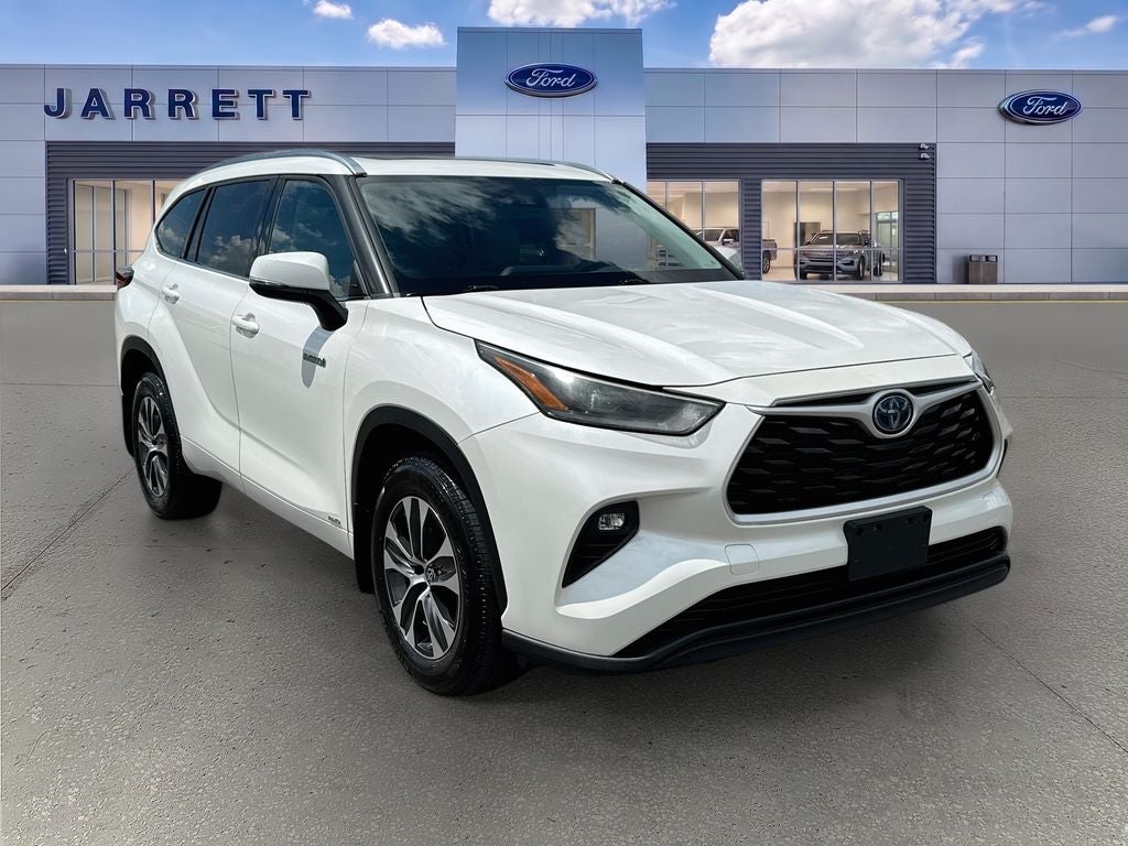 2021 Toyota Highlander Hybrid XLE