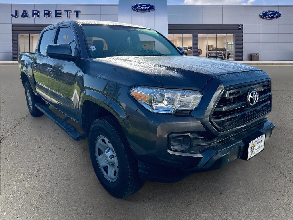 2017 Toyota Tacoma SR