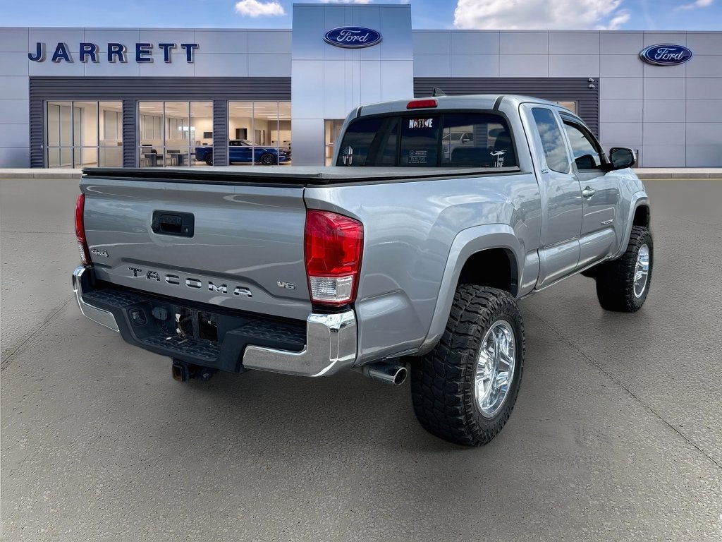 2018 Toyota Tacoma SR5 V6