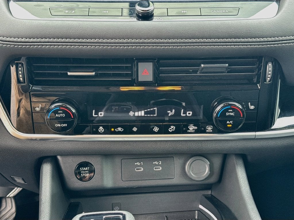 2025 Nissan Rogue SL