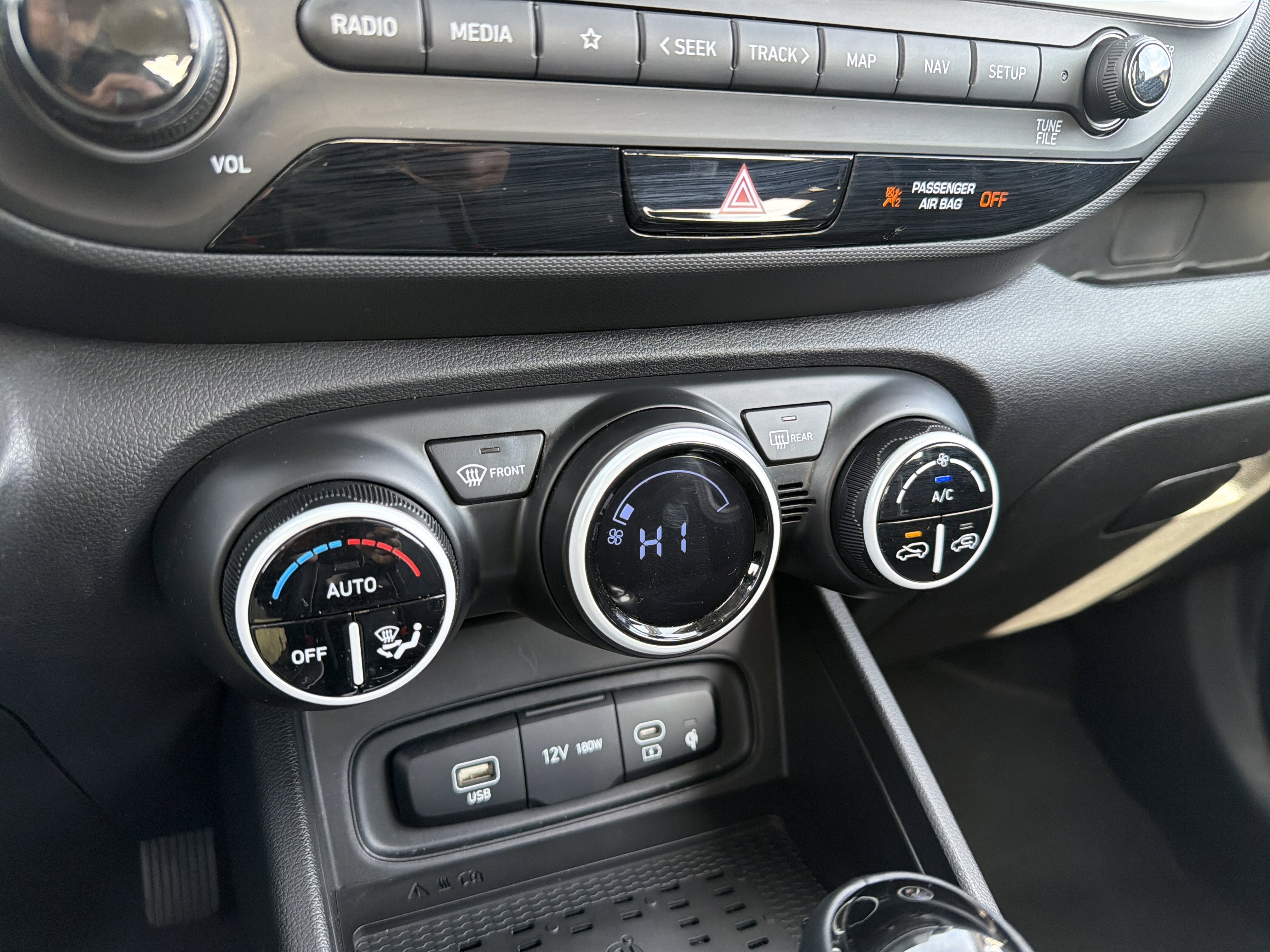 2024 Hyundai Venue Limited