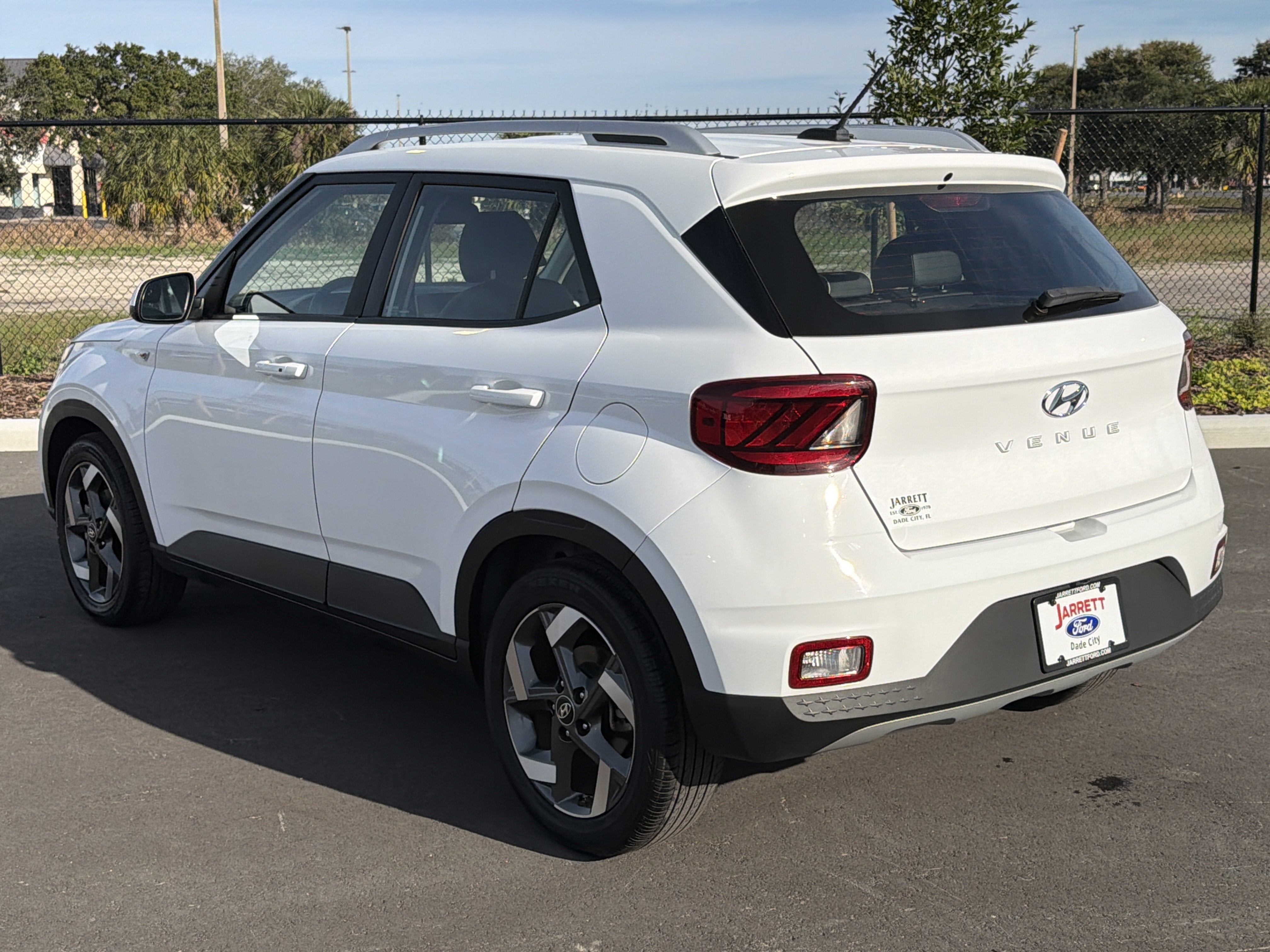 2024 Hyundai Venue Limited