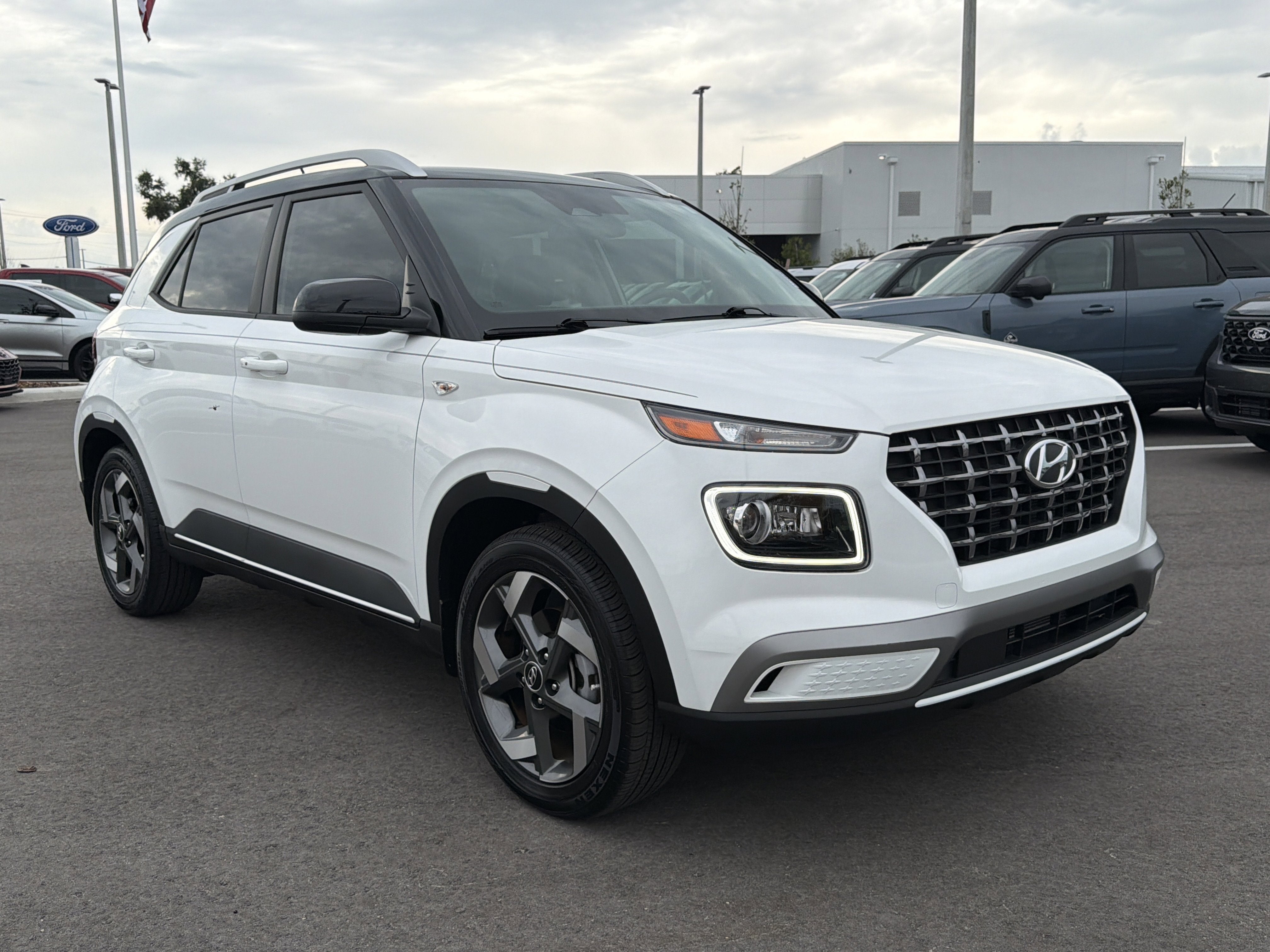 2024 Hyundai Venue Limited