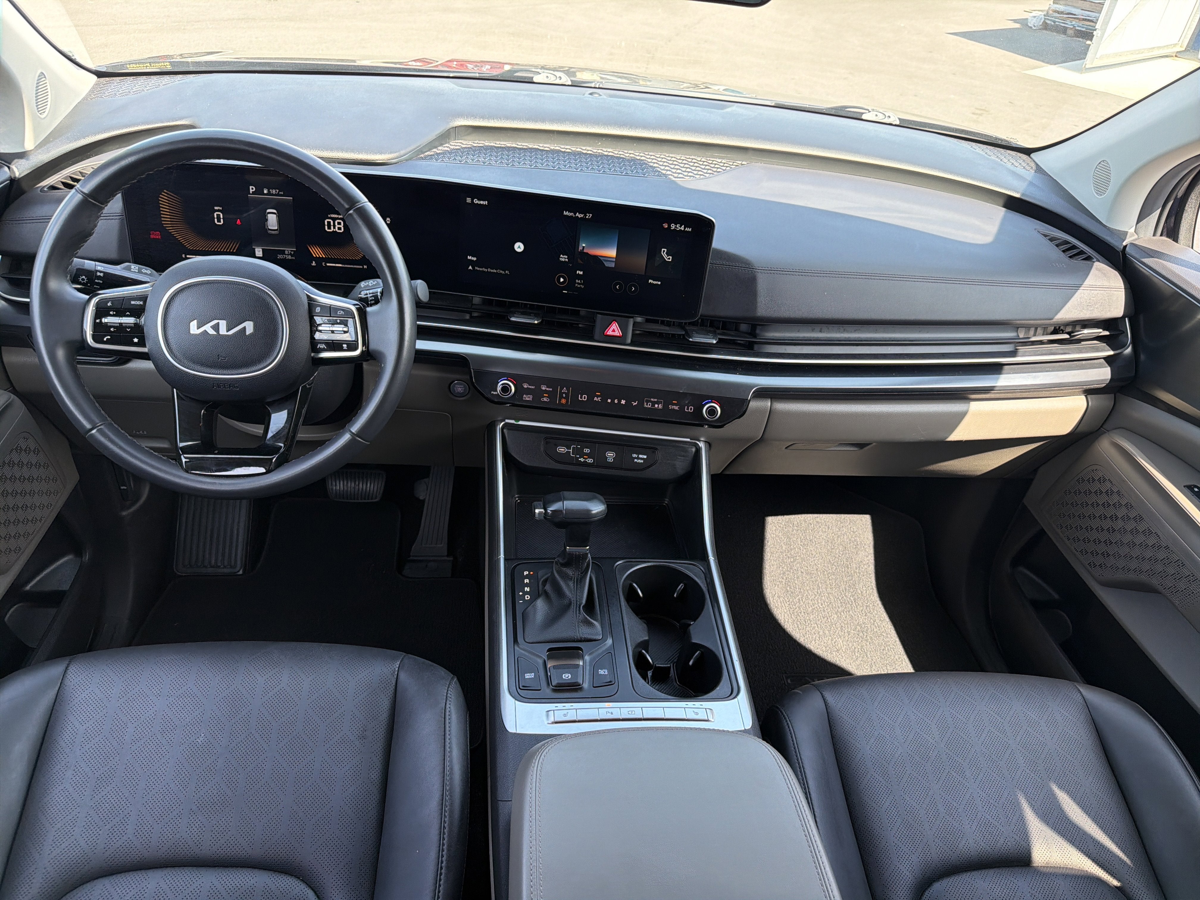 2025 Kia Carnival LXS