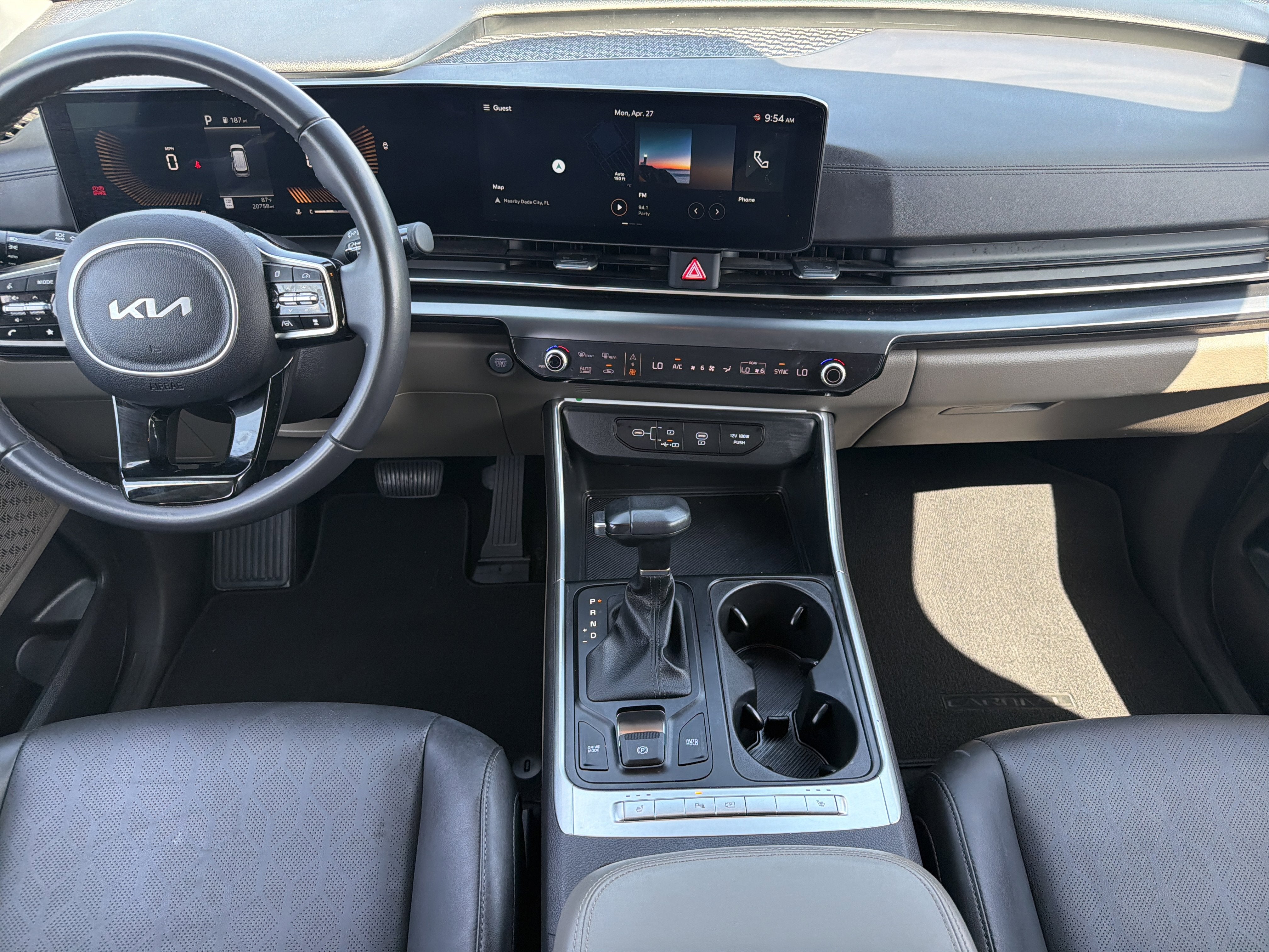 2025 Kia Carnival LXS