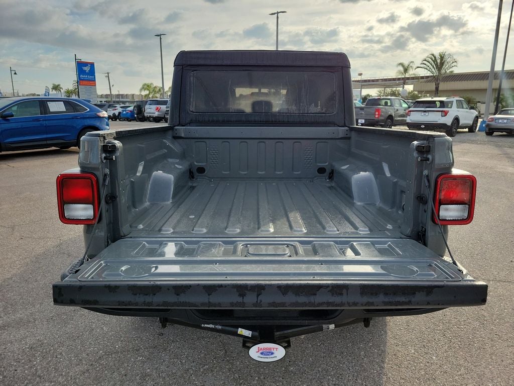 2022 Jeep Gladiator Willys SPORT
