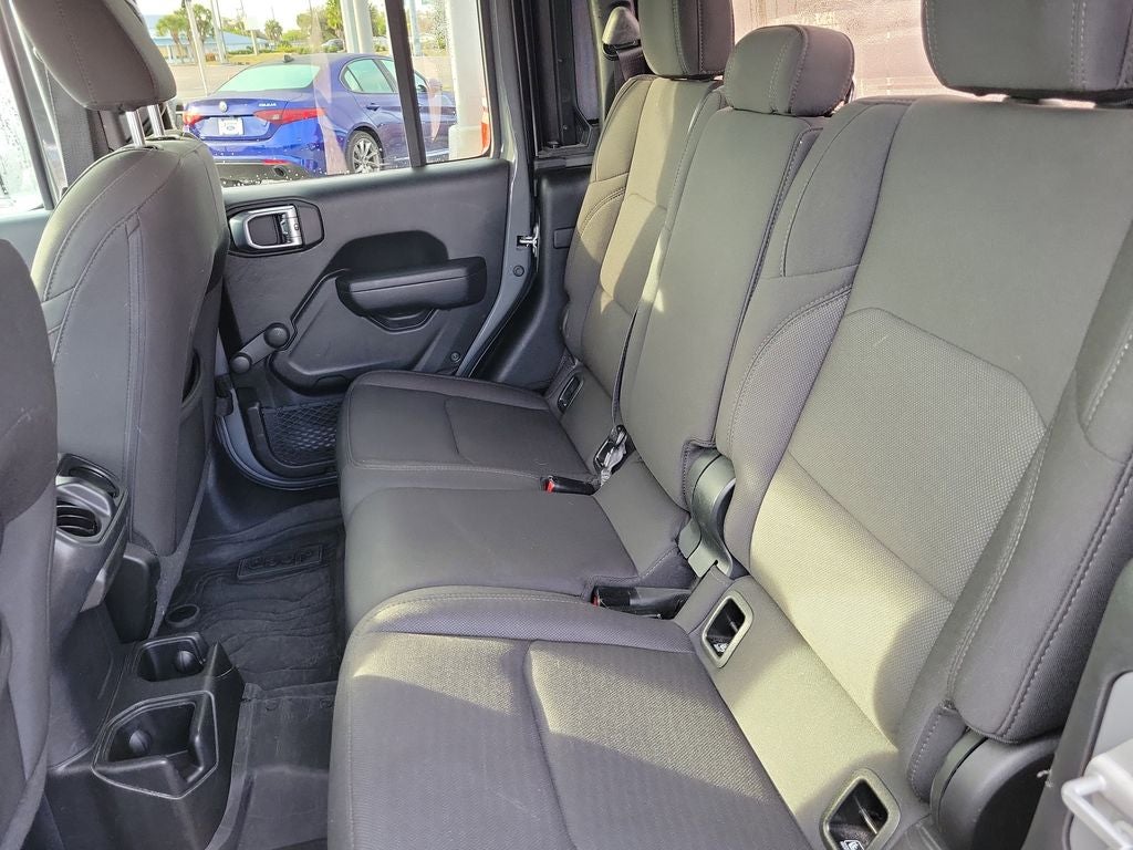 2022 Jeep Gladiator Willys SPORT