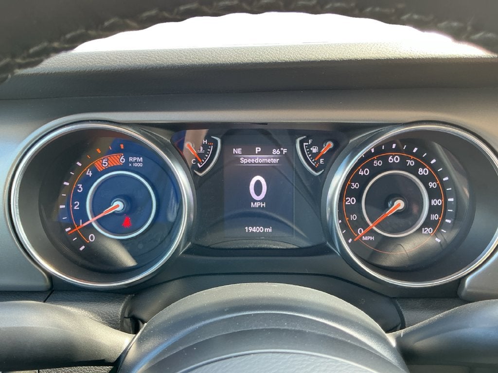 2022 Jeep Gladiator Sport