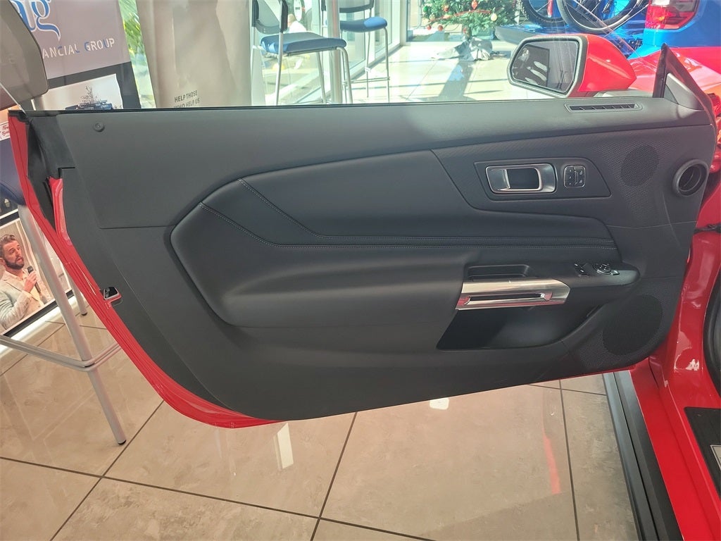 2025 Ford Mustang RTR