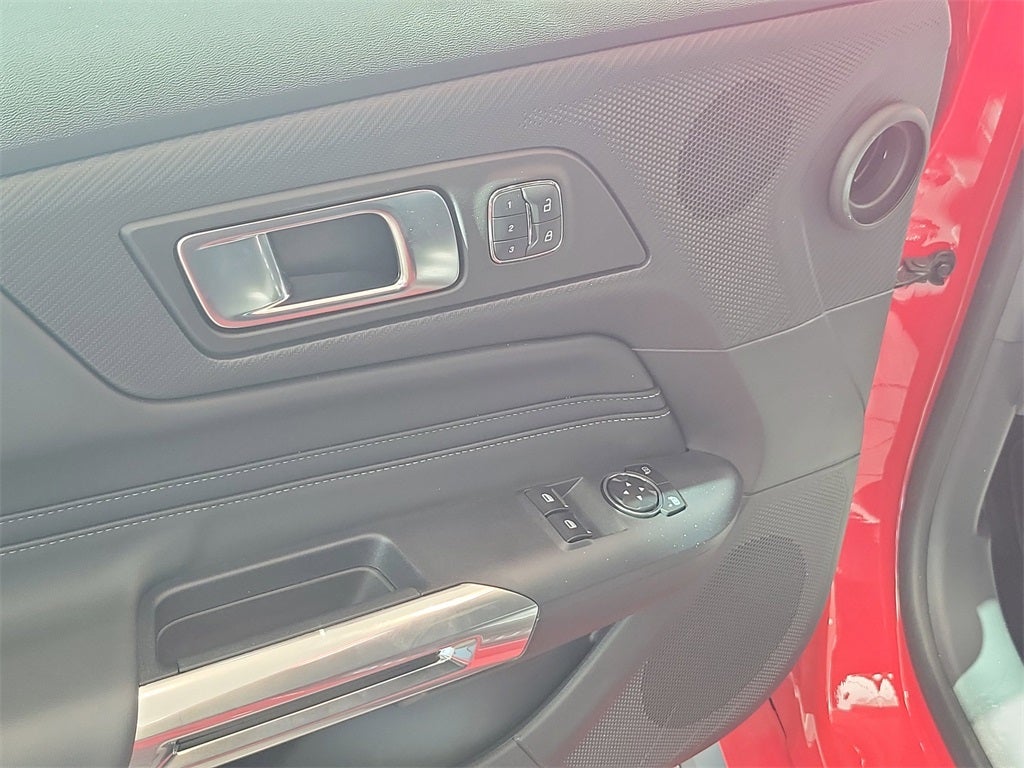 2025 Ford Mustang RTR