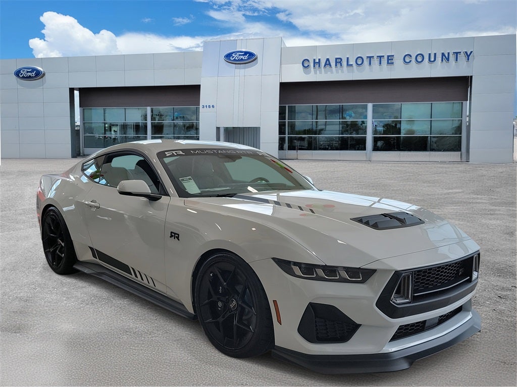 2025 Ford Mustang RTR