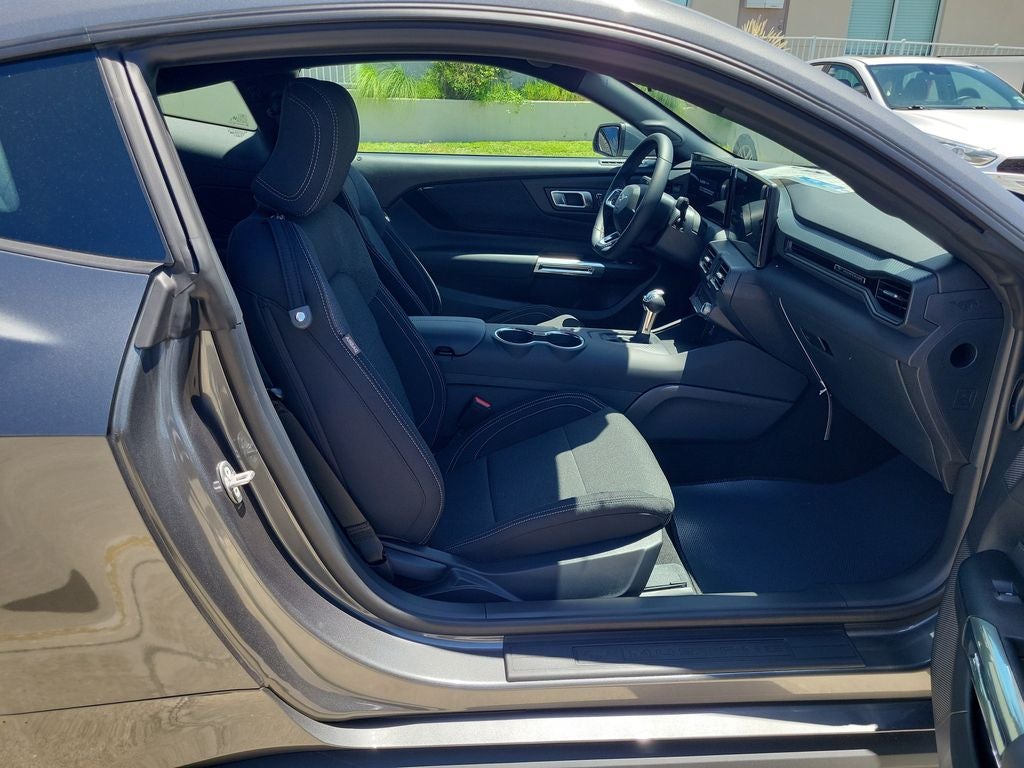 2026 Ford Mustang EcoBoost COUPE