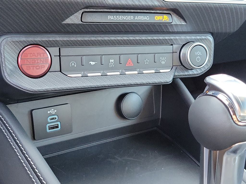 2025 Ford Mustang EcoBoost Premium