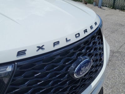 2022 Ford Explorer ST