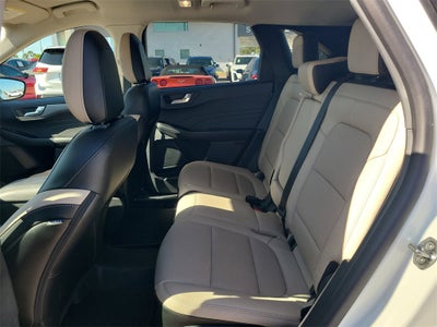 2022 Ford Escape Hybrid Titanium