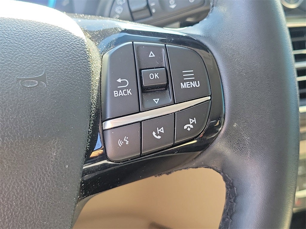 2022 Ford Escape Hybrid Titanium