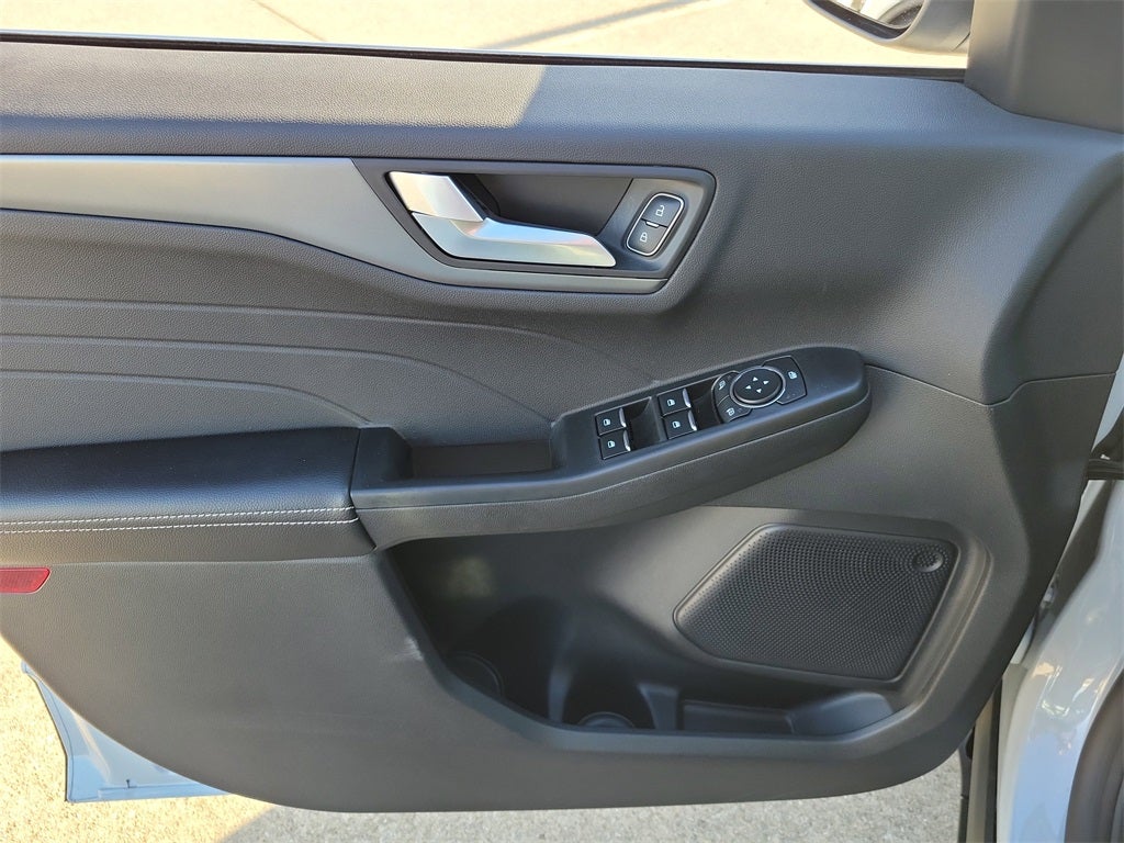 2025 Ford Escape Plug-In Hybrid Base