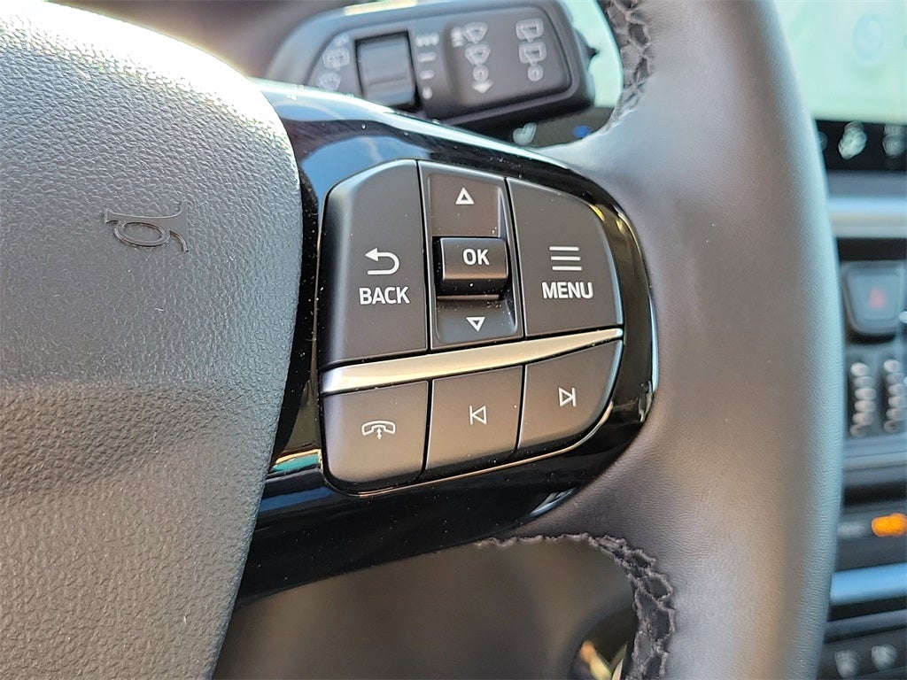 2025 Ford Escape Plug-In Hybrid Base