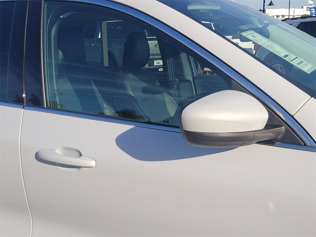 2025 Ford Escape Plug-In Hybrid Base