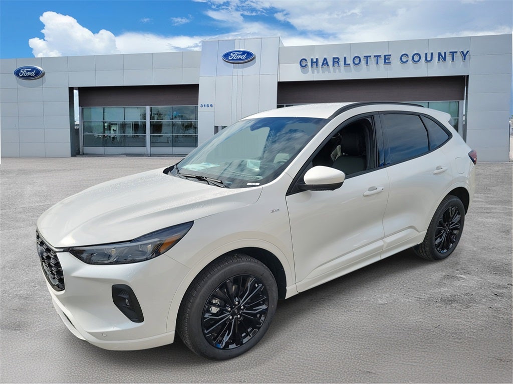 2026 Ford Escape Hybrid ST-Line Elite