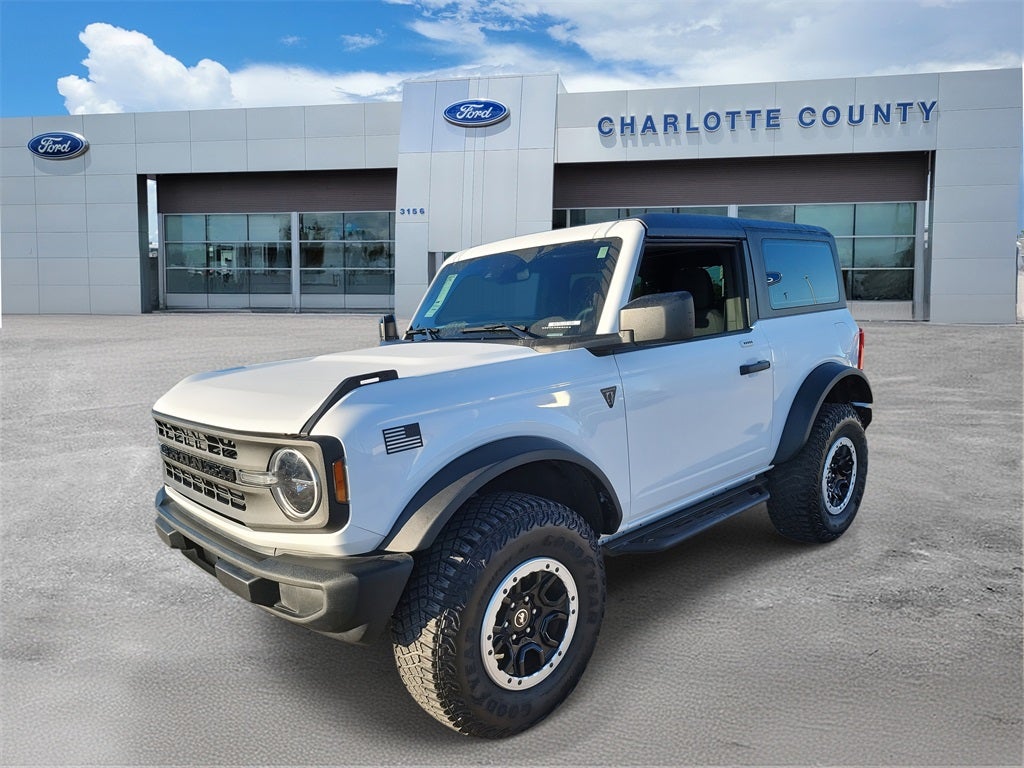 2023 Ford Bronco Base