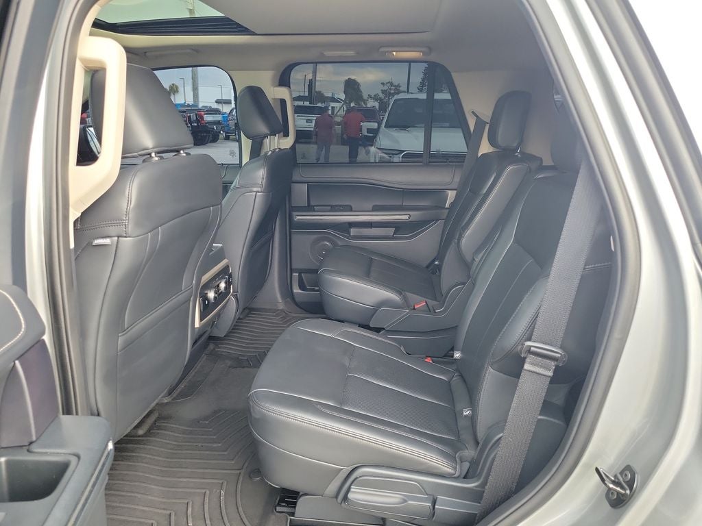 2024 Ford Expedition XLT