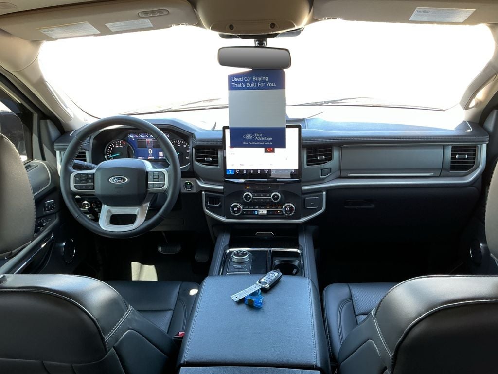 2024 Ford Expedition XLT