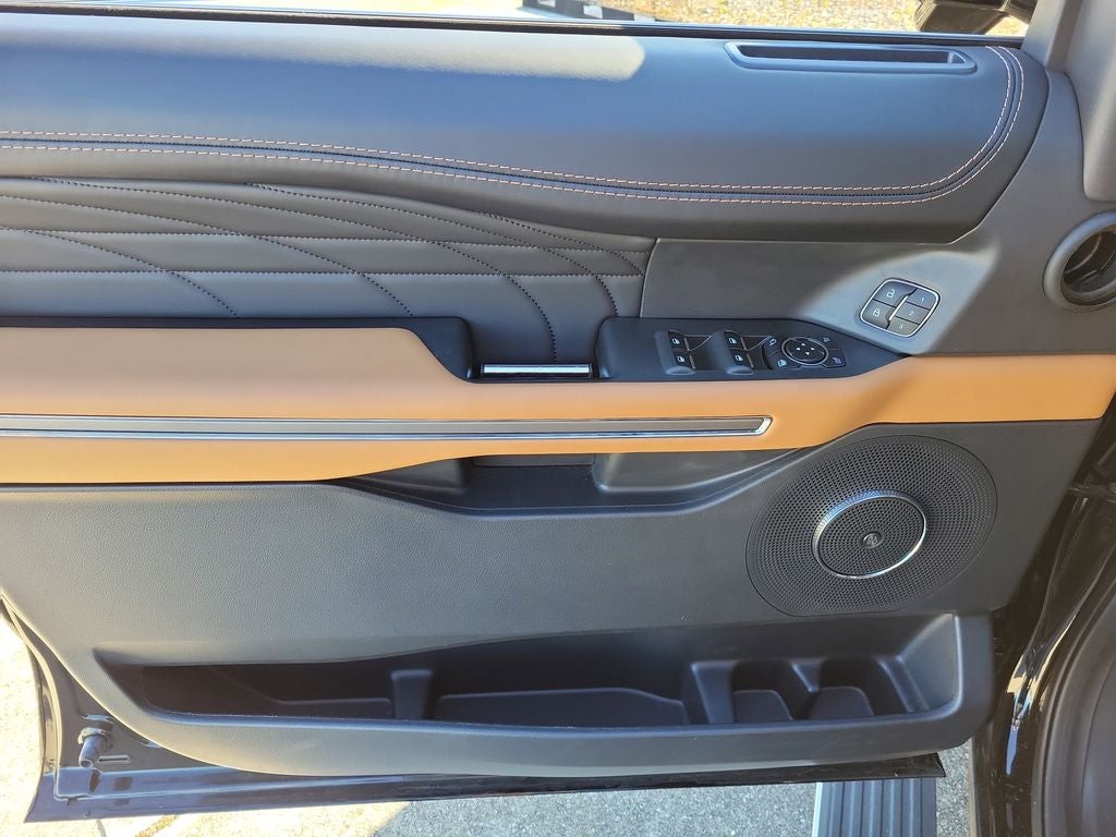2024 Ford Expedition Platinum