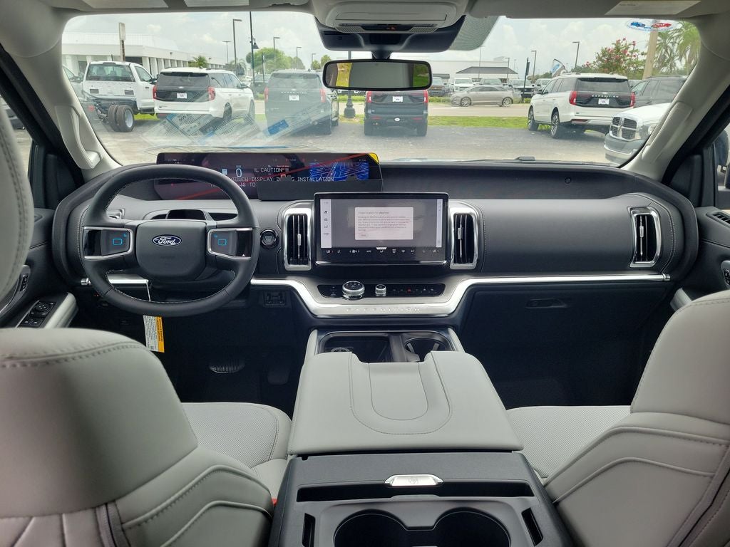 2027 Ford Expedition Platinum