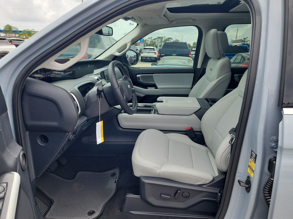 2027 Ford Expedition Platinum
