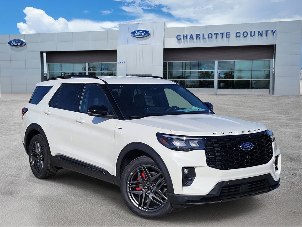 2026 Ford Explorer ST-Line
