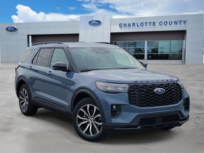 2026 Ford Explorer ST-Line