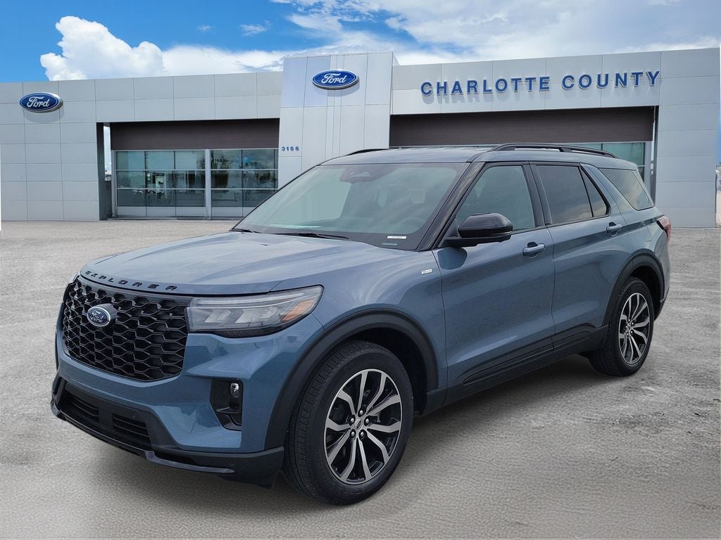 2026 Ford Explorer ST-Line