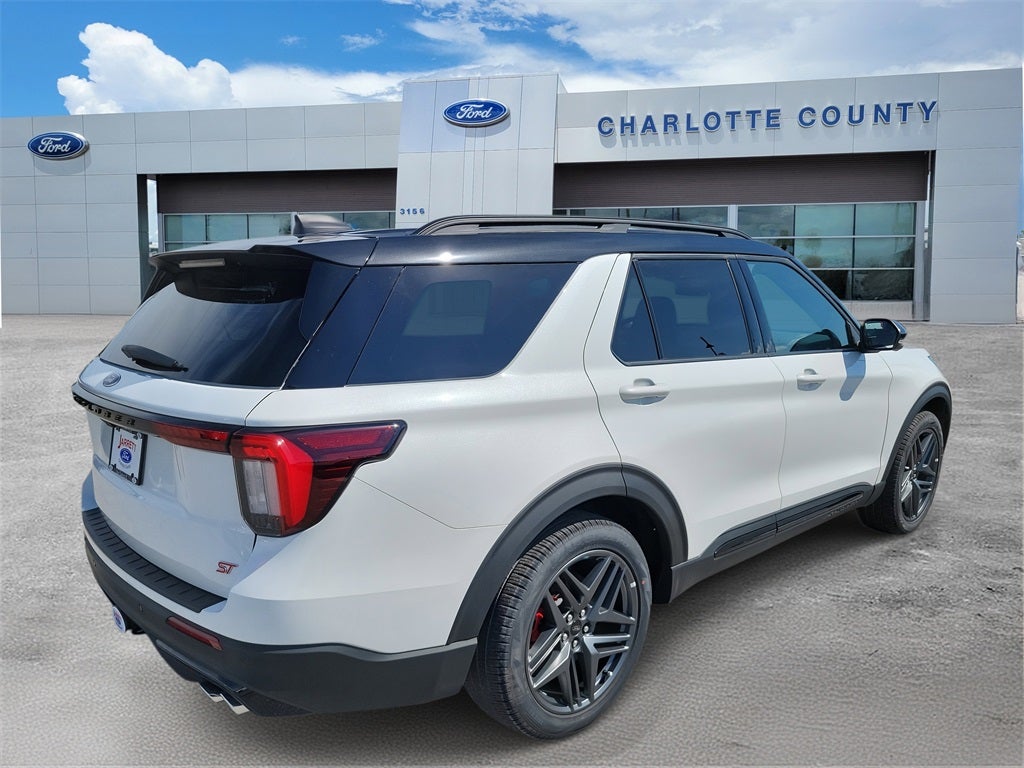 2025 Ford Explorer ST