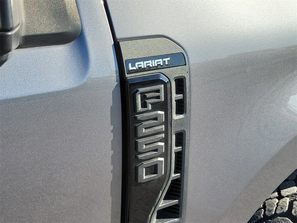 2023 Ford F-250SD Lariat