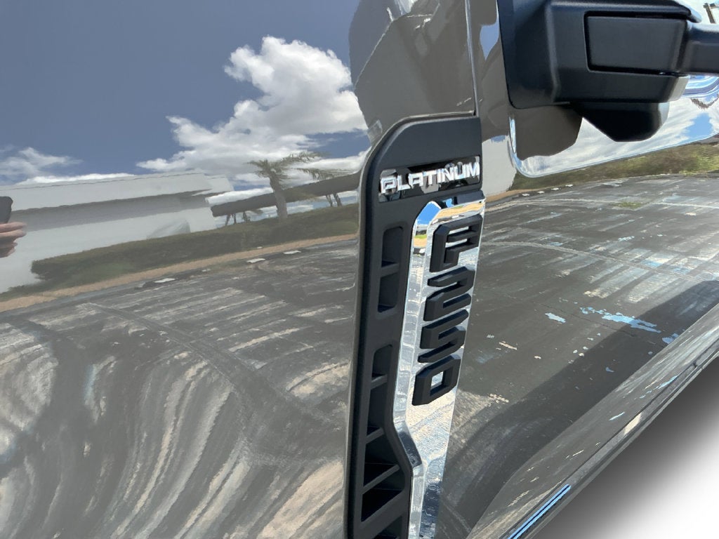2027 Ford F-250SD F-250® Platinum®