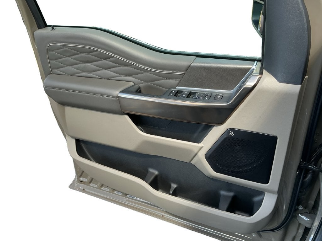 2027 Ford F-250SD F-250® Platinum®