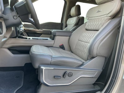 2027 Ford F-250SD F-250® Platinum®