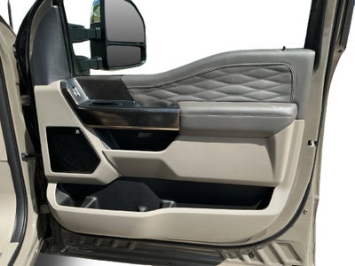 2027 Ford F-250SD F-250® Platinum®